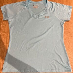 UnderArmour Athletic Tee